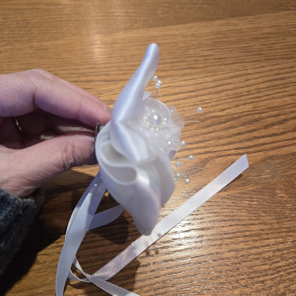 First Communion/Wedding Girl's White Satin Hair Clip